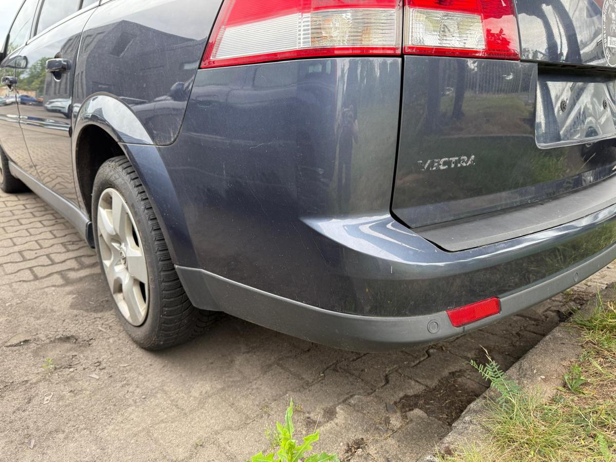 Opel Vectra C original Stoßstange Stoßfänger hinten Z168 Metroblau Caravan Facelift BJ06